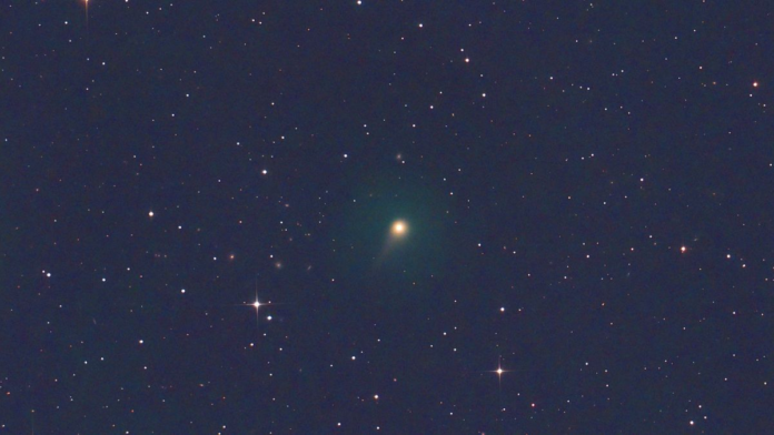 Cometa Se Aproxima Da Terra E Poder Ser Visto A Olho Nu Do Brasil