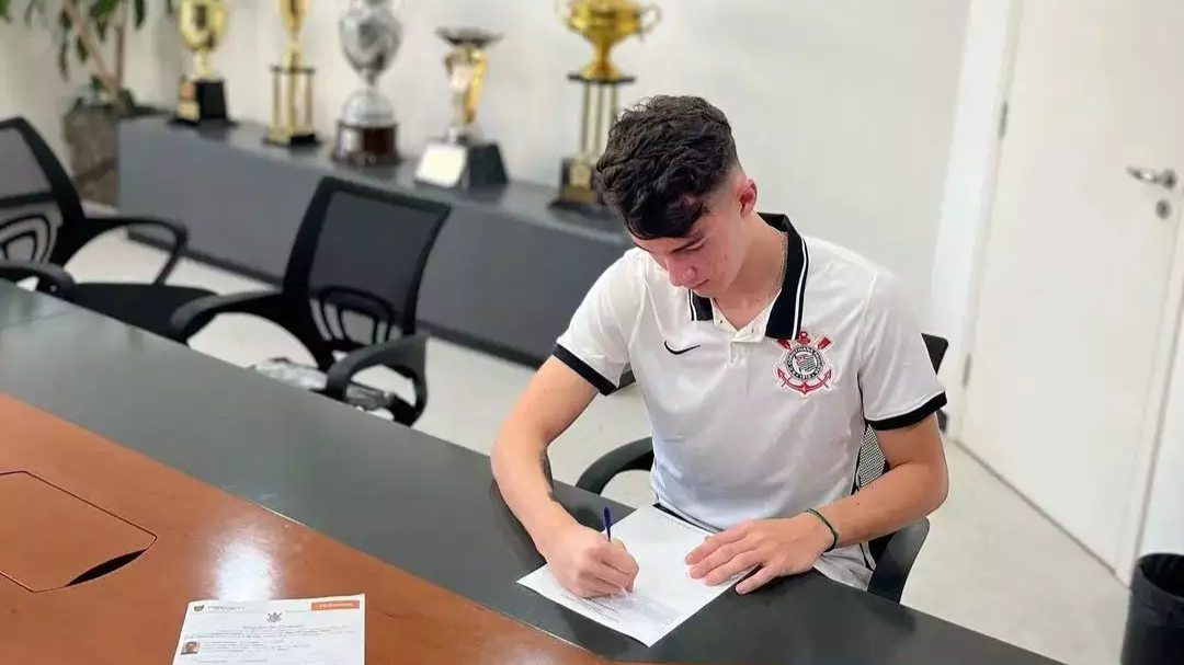 Aos 13 anos, campo-grandense é selecionado para ingressar em time do  Corinthians - JD1 Notícias