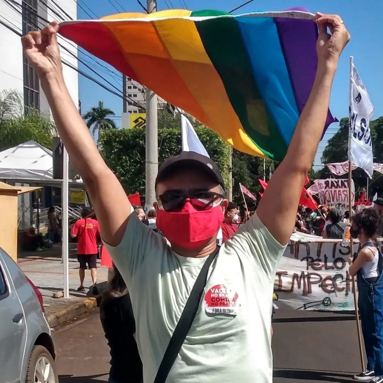 No dia do orgulho, conheça a história de três homens gays que inspiram a comunidade