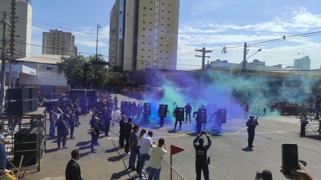 Desfile cívico-militar movimenta o centro de Campo Grande e celebra aniversário da Independência do Brasil