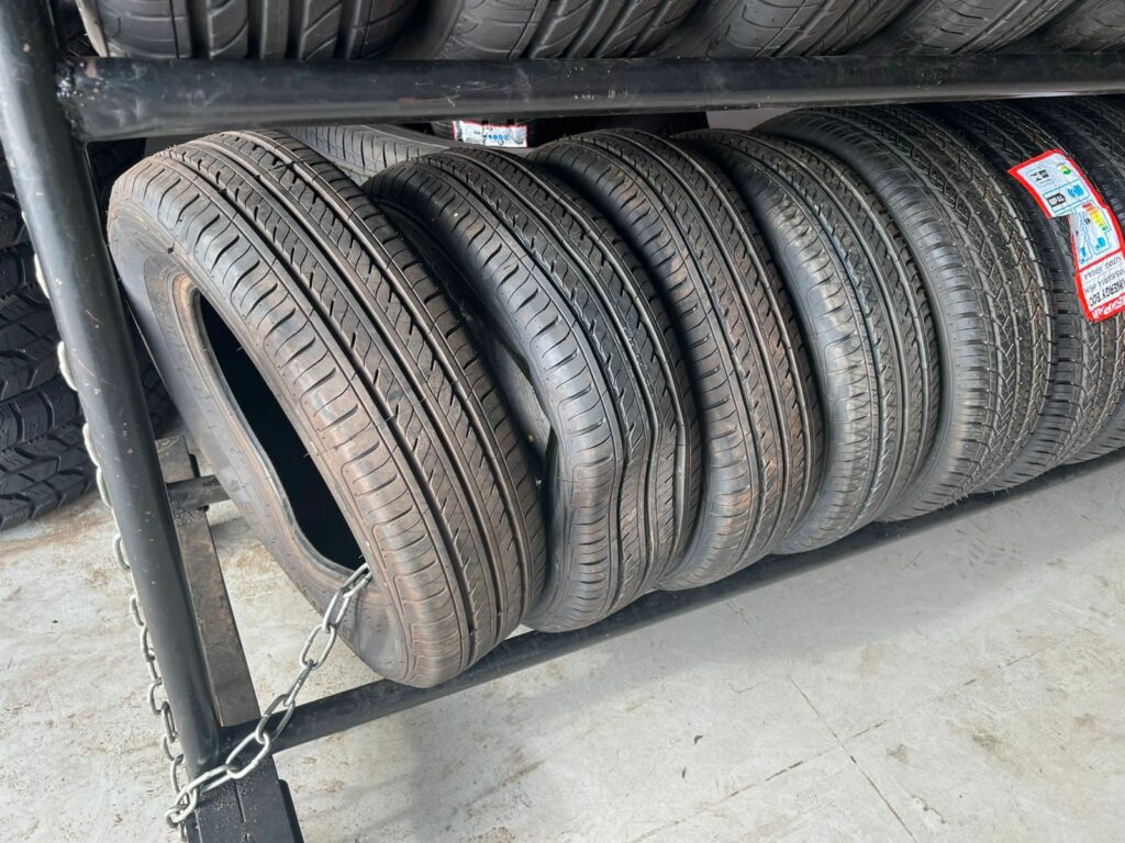 PF faz ação em sete locais de CG no combate ao comércio ilegal de pneus