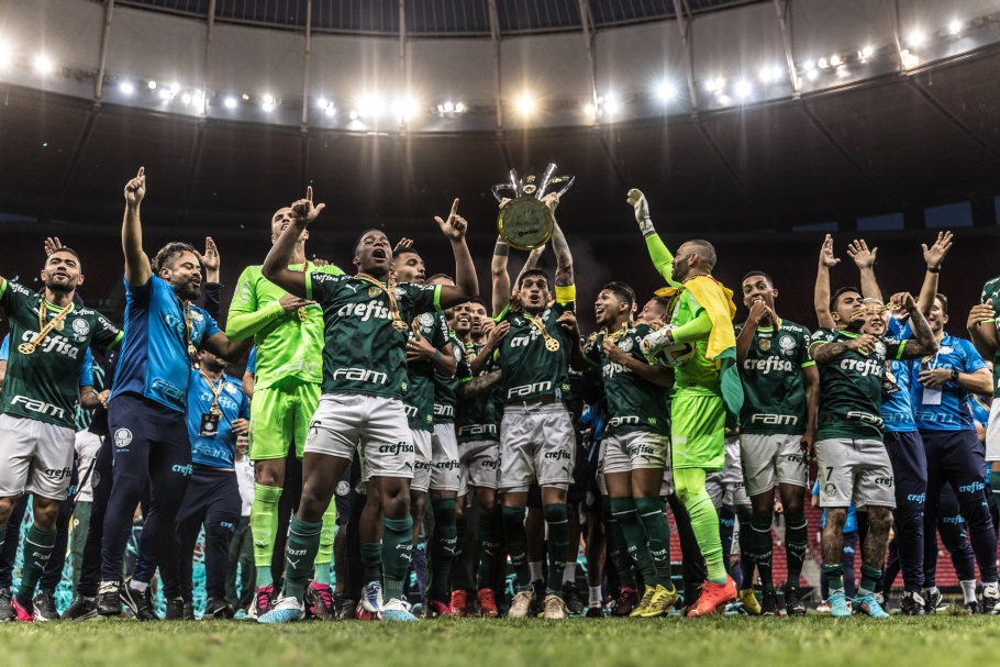 No mineirão, Palmeiras e São Paulo decidem Supercopa Rei neste domingo