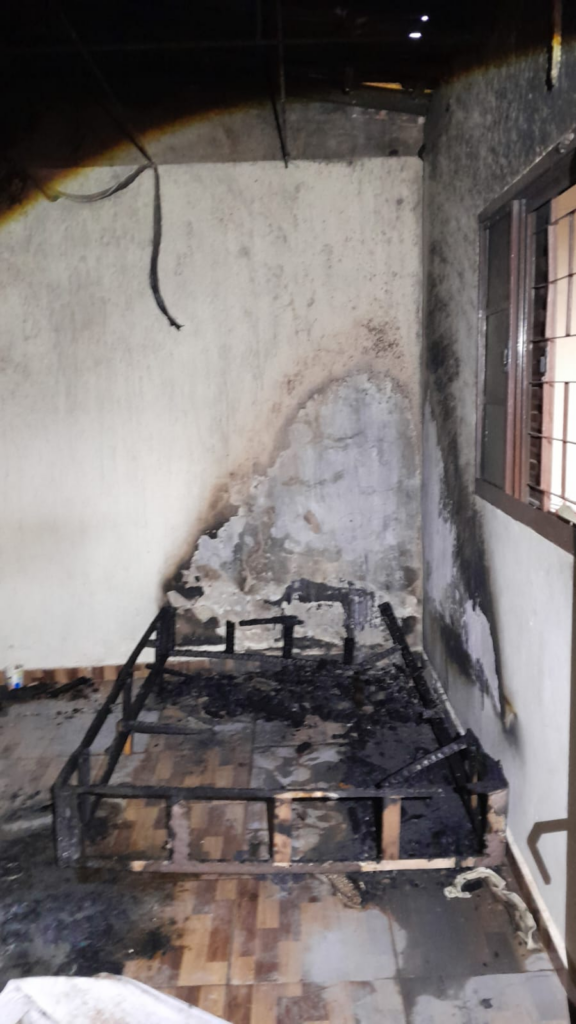Casa de mulher é incendiada após irmã matar cunhado com golpe de faca