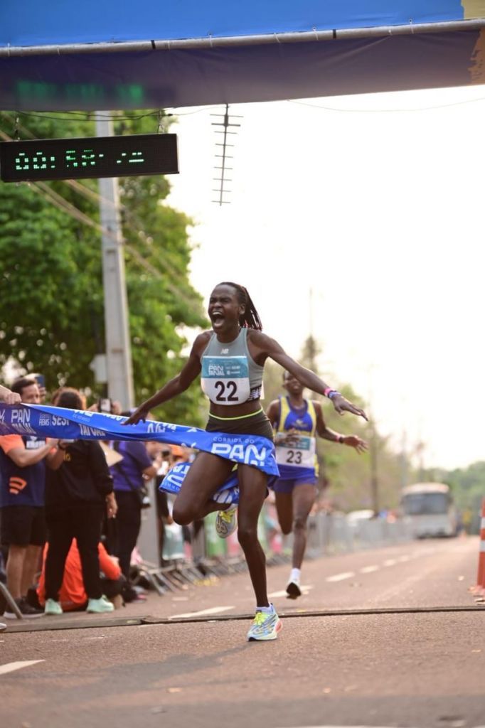 Brasileiro e queniana vencem prova dos 15km da Corrida do Pantanal