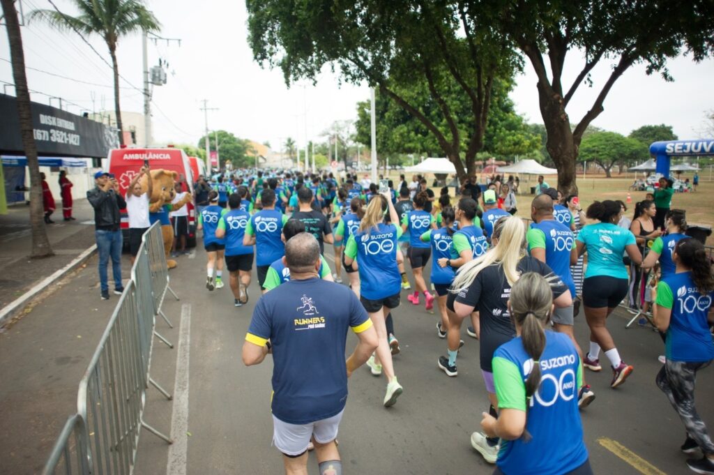 Corrida e Caminhada 'Suzano Faz Bem' arrecada mais de 4,250 mil quilos de alimentos