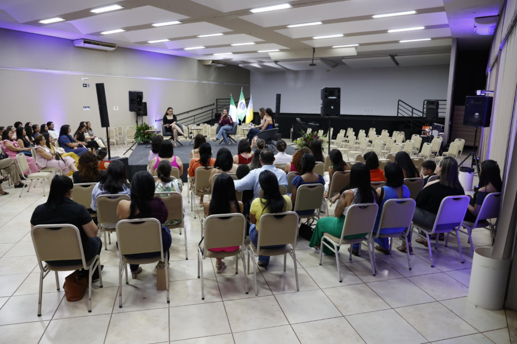 Talk-show do Sebrae/MS inspira empresárias dos segmentos de beleza, moda e bem-estar em Dourados