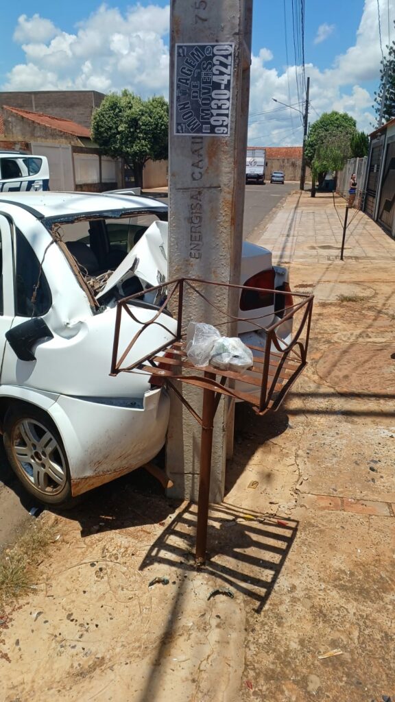 Acompanhado da esposa e dos filhos pequenos, traficante é preso com 13 kg de drogas