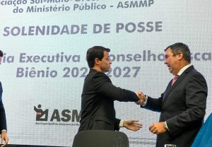 Para Eduardo Riedel, determinação e diálogo são essenciais para a construção de políticas públicas