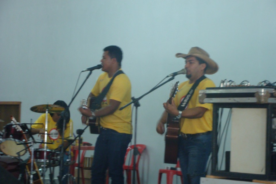 Confira as fotos do churrasco beneficente do Rotary