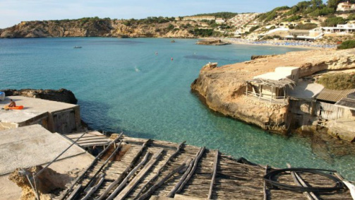 Acidente aconteceu na região de Cala Tarida, conhecida pelas belas praias Foto: Wikimedia