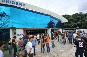 Para o superintendente do Procon, Alexandre Rezende, a Uniderp tem muito a esclarecer. (Foto: Arquivo/ Campo Grande News)