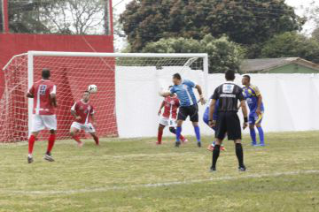 Foto: Edson Ribeiro
Jardim (vermelho) e São Gabriel do Oeste